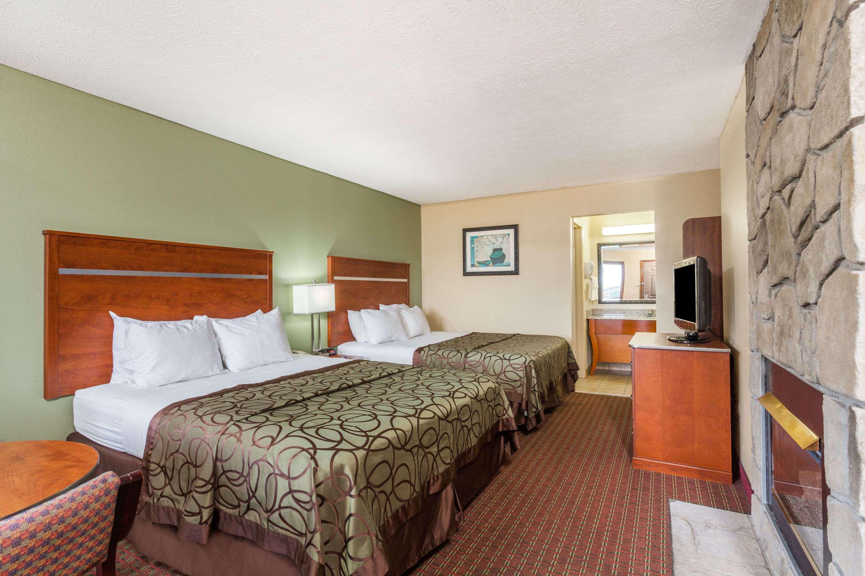 Baymont by Wyndham Pigeon Forge Hotel Eksteriør billede